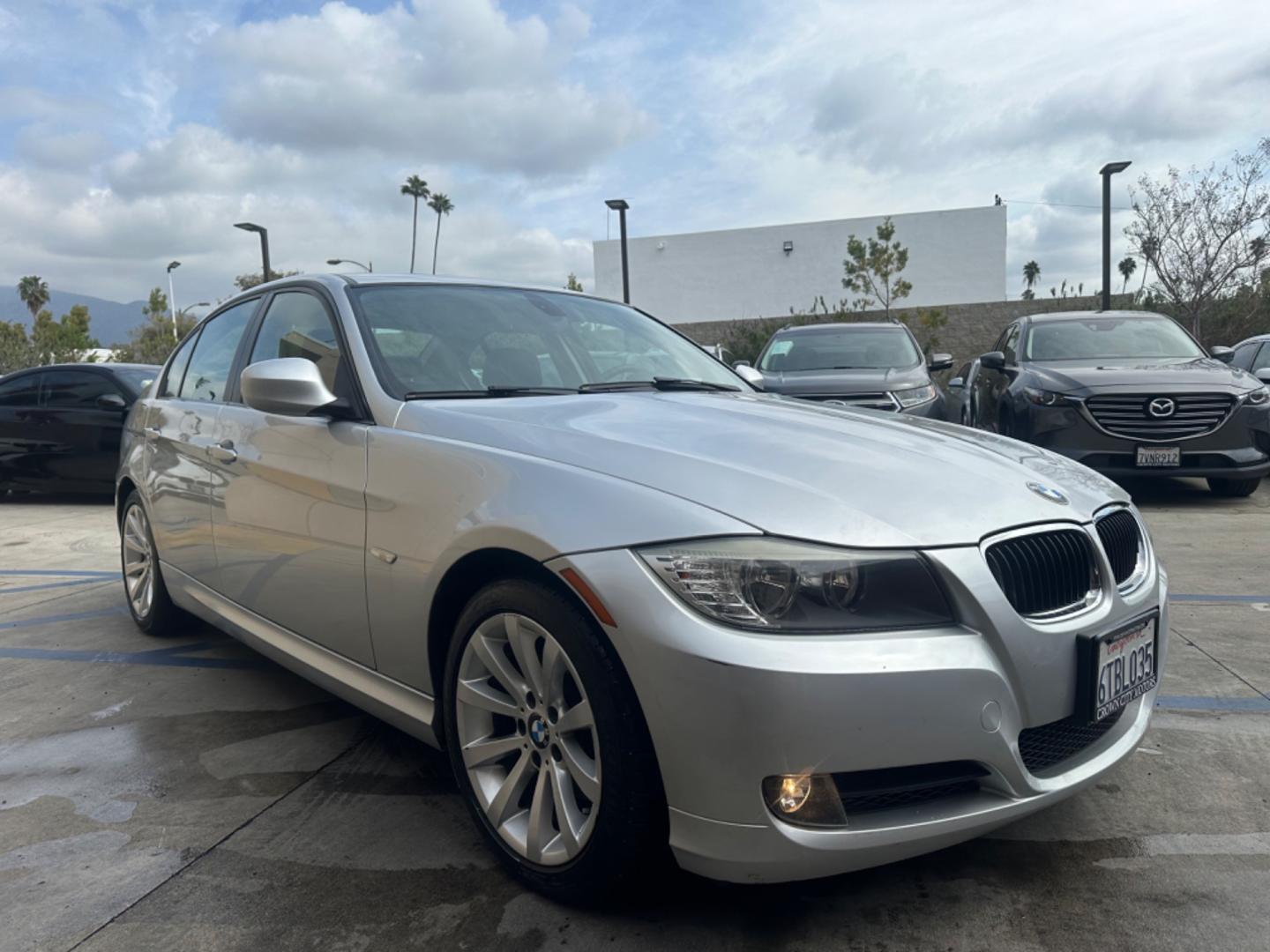 2011 Silver /Black BMW 3-Series Letther (WBAPH5G50BN) with an 6 Cylinder engine, Automatic transmission, located at 30 S. Berkeley Avenue, Pasadena, CA, 91107, (626) 248-7567, 34.145447, -118.109398 - Looking for a dependable, stylish ride in Pasadena, CA, but struggling with bad credit? Look no further than this stunning 2011 BMW 3-Series 328i SA SULEV available at our dealership. We understand the challenges of securing auto financing with less than perfect credit, which is why we offer in-hous - Photo#7